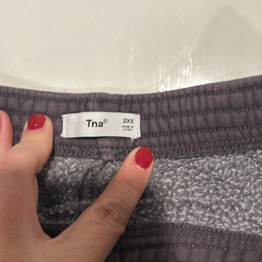 TNA Short Sweat Shorts Elastic waist no pockets Deep Purple/Gray Size 2XS - Picture 2 of 6